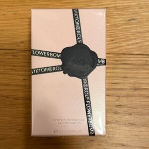 BRAND NEW Viktor & Rolf Petite Flowerbomb - Blush Pink Box with Black Seal
